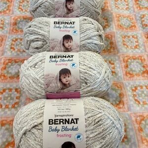COPY - 4 Bernat Baby Blanket Yarn - Frosting Lot of 4